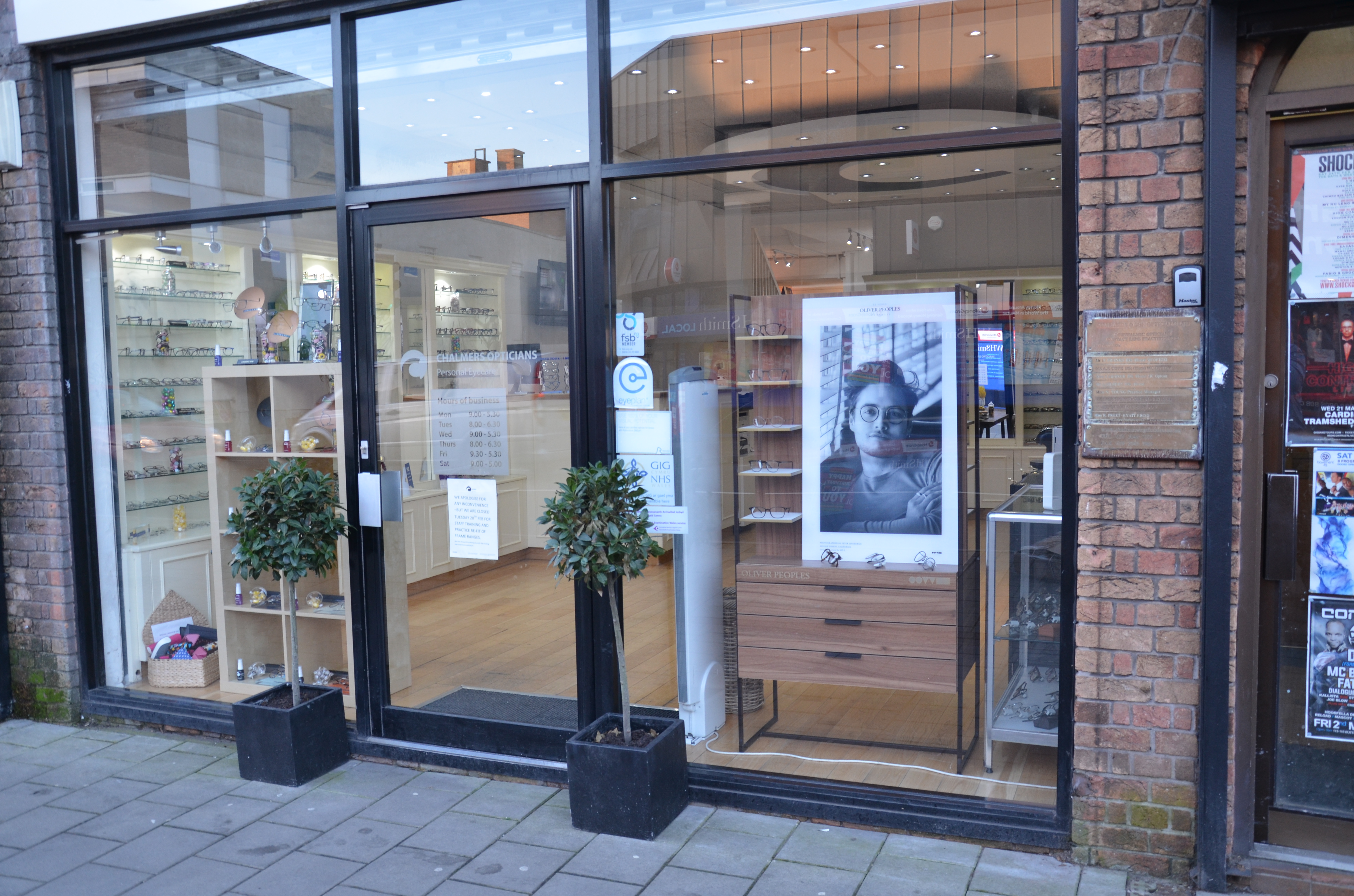 Cardiff Opticians, Chalmers have a store on Albany Road in Roath